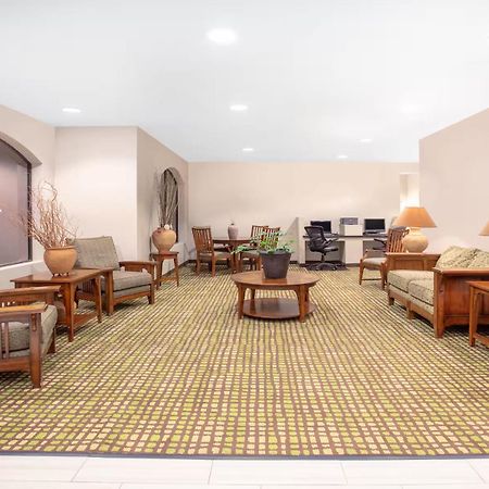 Cash Rewards Inn & Suites Розуелл Екстер'єр фото